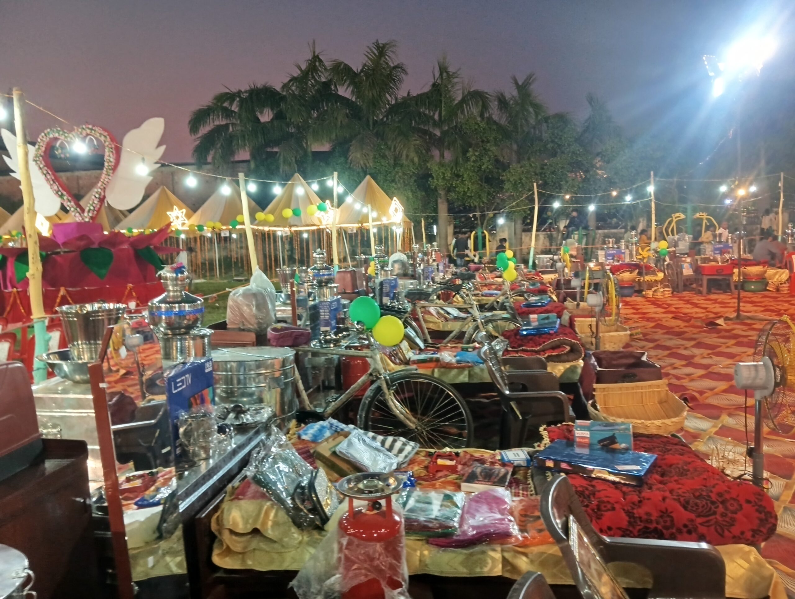 *21 कन्याओं का विवाह आज राज भवन जामों में होगा संपन्न गोपाल भैया बने गरीब  कन्याओं के वास्तविक मसीहा कुंवर अक्षय प्रताप सिंह रानी मधुरिमा सिंह बनेंगे घराती*